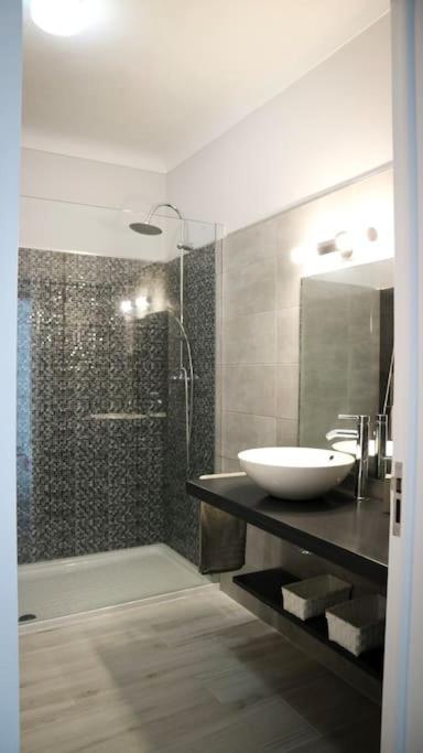 Beautiful And Cozy Flat Close To Beach And Center ラゴス エクステリア 写真